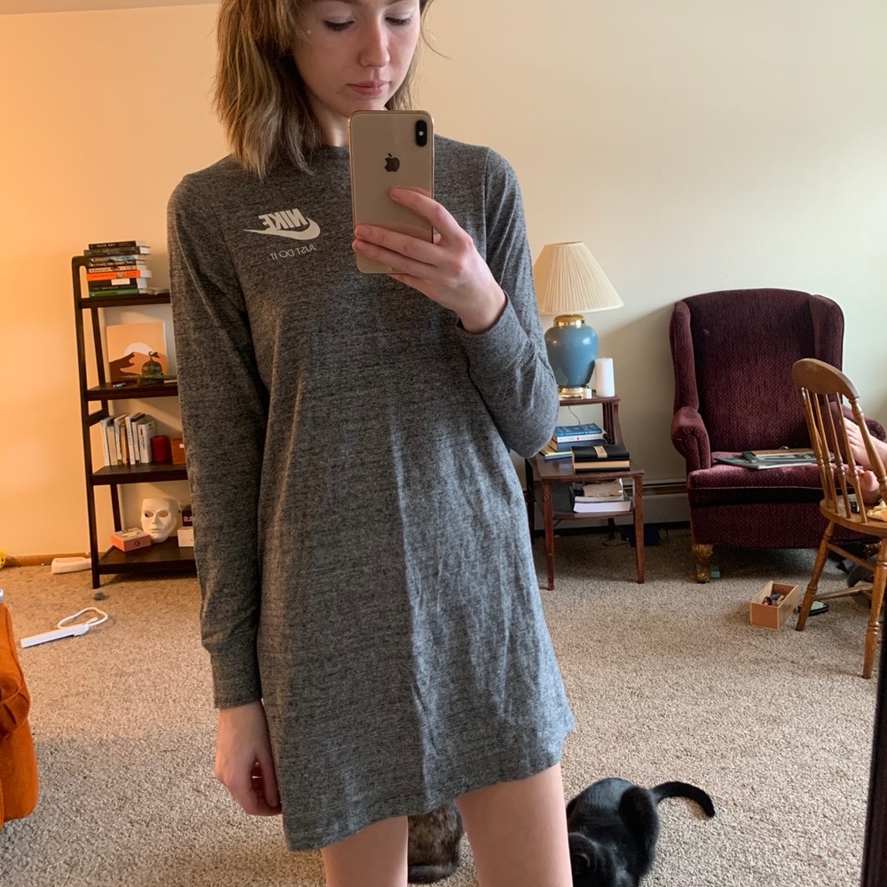 Nike shirt dress